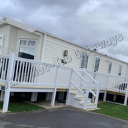 Jems Hot-Tub Getaways 6 Berth At Tattershall Lakes Exterior foto